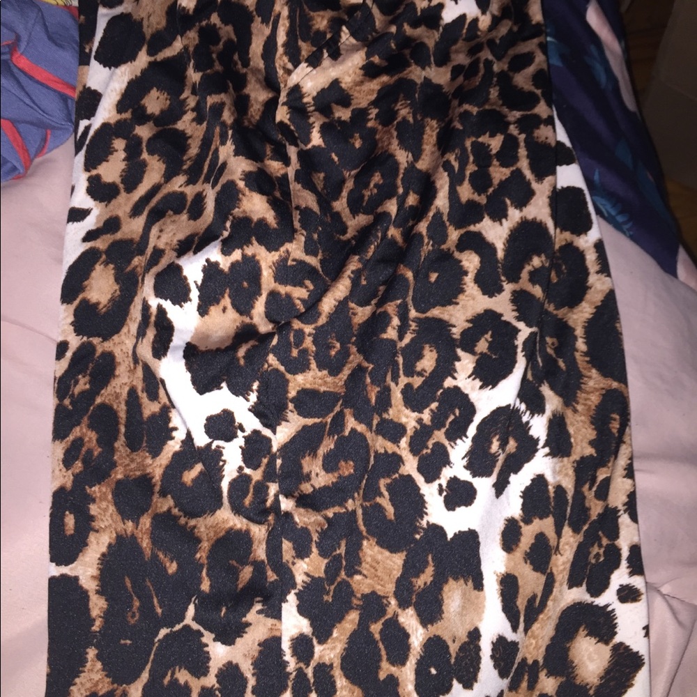 XL animal print stretch pants